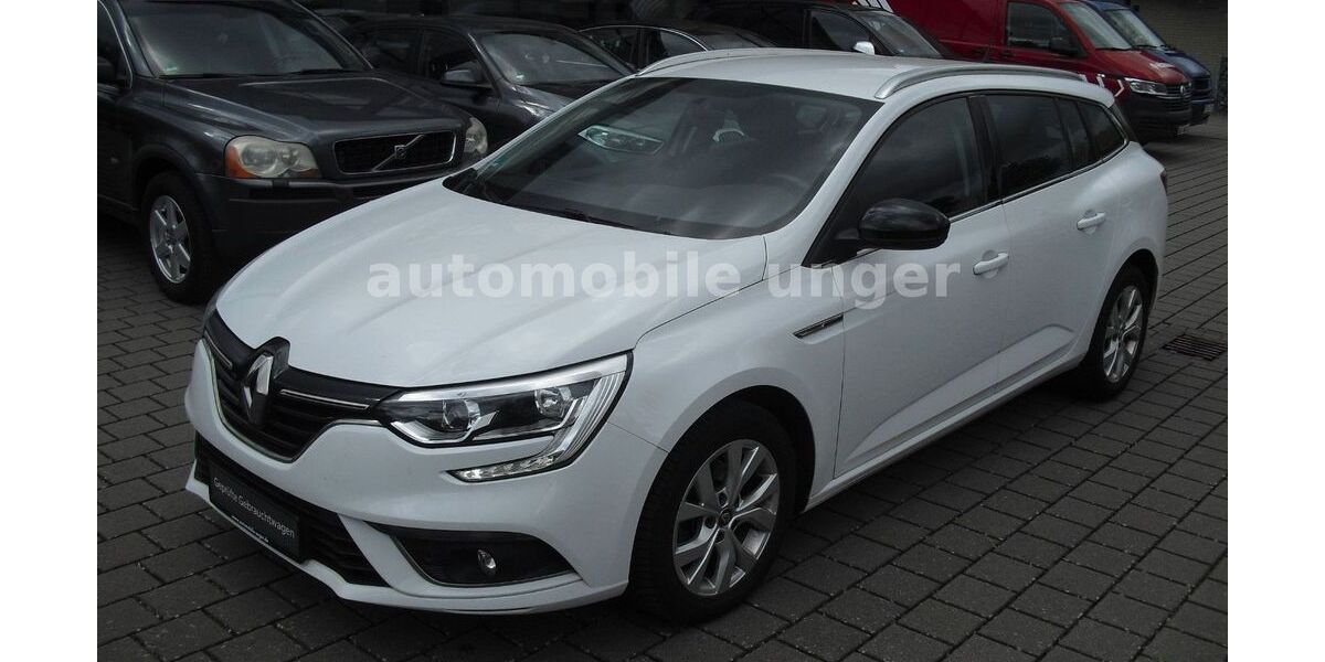 Renault Megane 114.033 km 9.680 &euro; Stade 21684