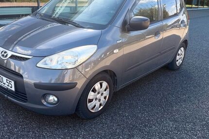 Hyundai i10 124.457 km 2.390 &euro; Freising 85354