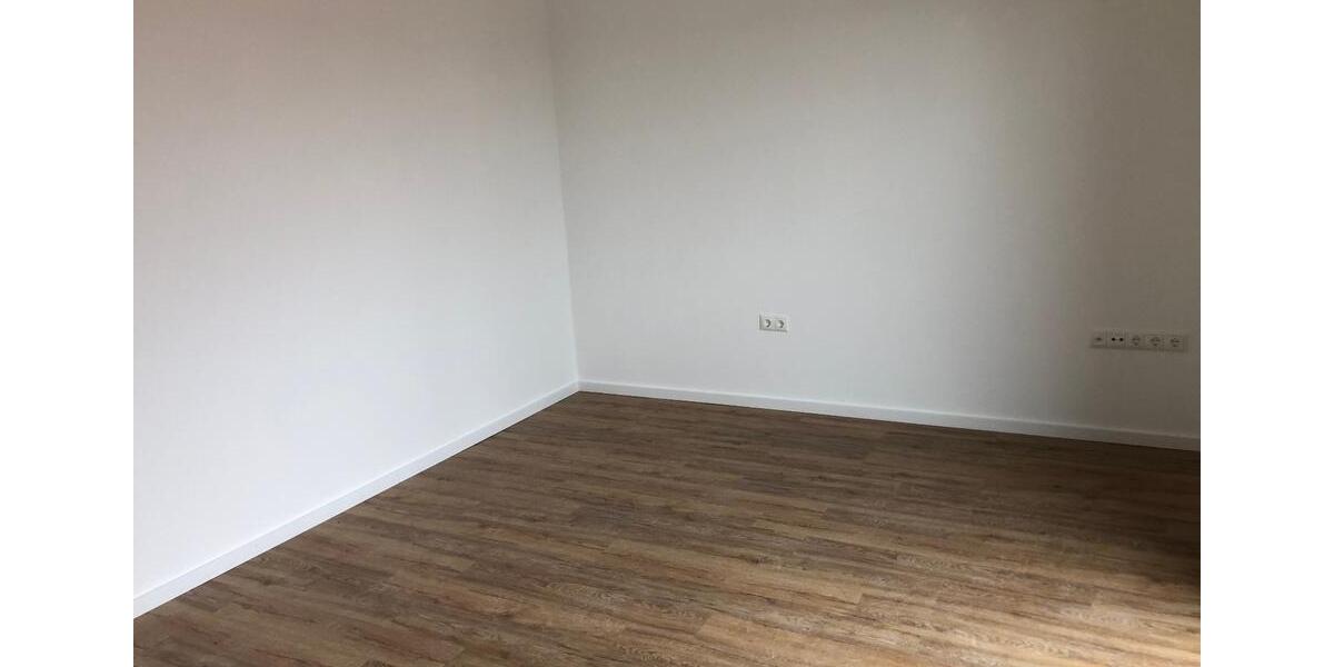 Etagenwohnung Burghausen - 3 Zimmer, 107 m&sup2;, 1.390&euro; | Angebot:26345451