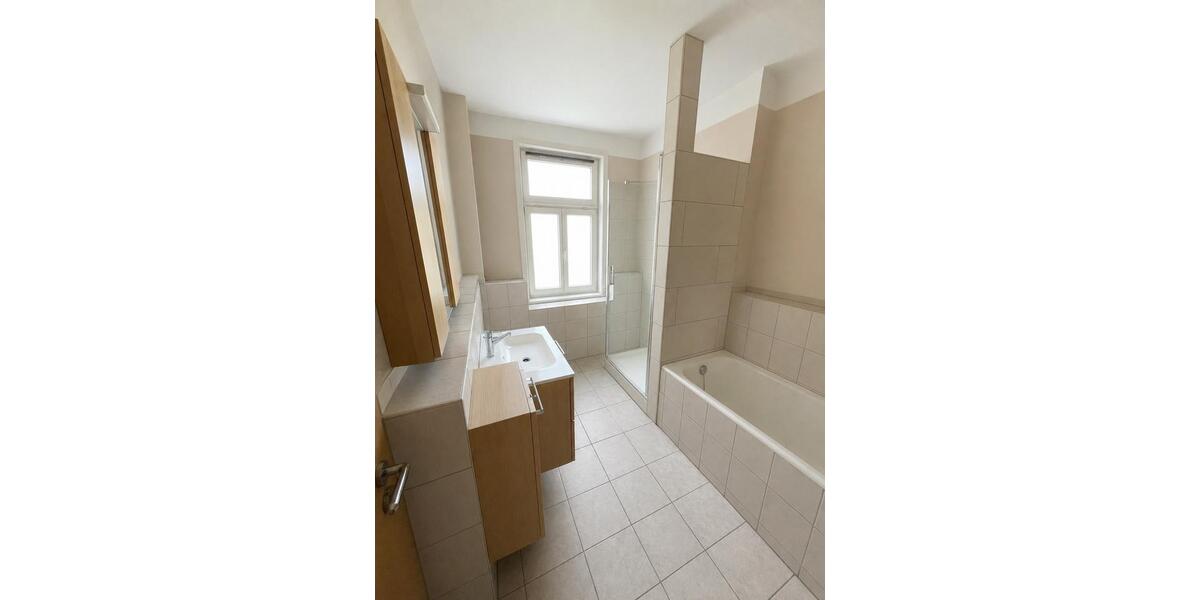 Etagenwohnung Dingelstädt - 3 Zimmer, 90 m&sup2;, 600&euro; | Angebot:26396266
