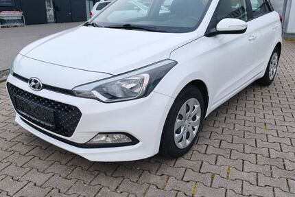 Hyundai i20 85.500 km 6.900 € Tönisvorst 47918