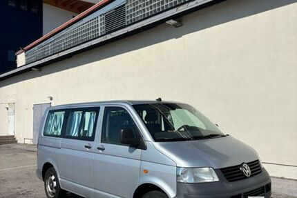 VW T5 Transporter 284.000 km 9.500 &euro; München 81667