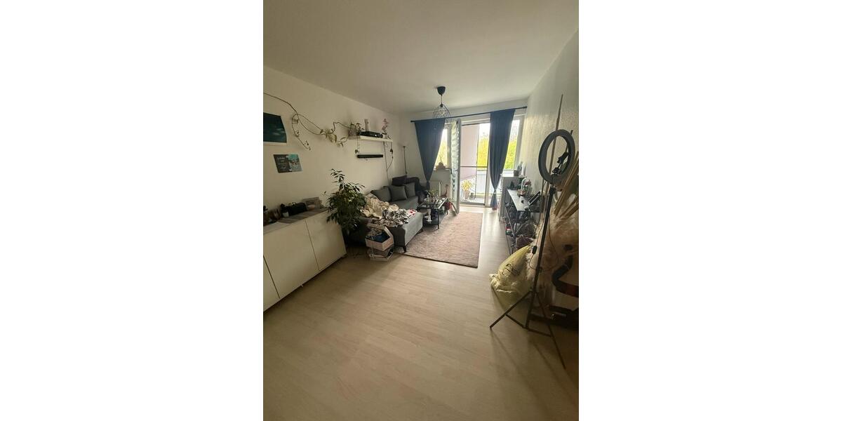 Etagenwohnung Südliches Anhalt - 2 Zimmer, 56 m&sup2;, 299&euro; | Angebot:26221912
