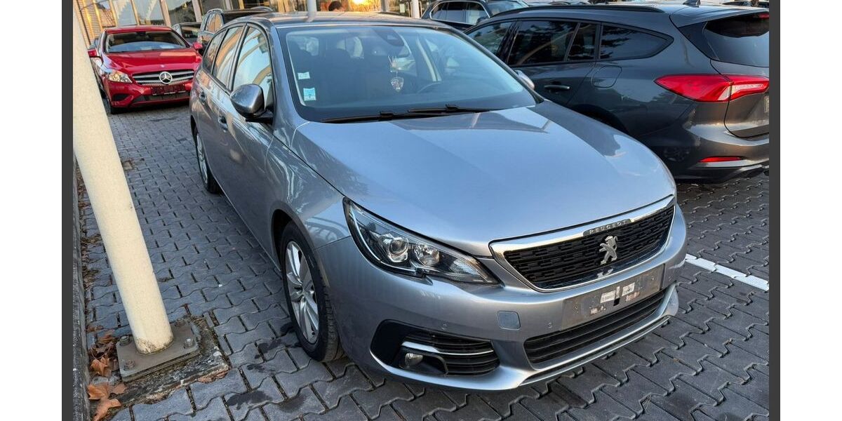 Peugeot 308 111.623 km 11.490 &euro; Mainz 55128
