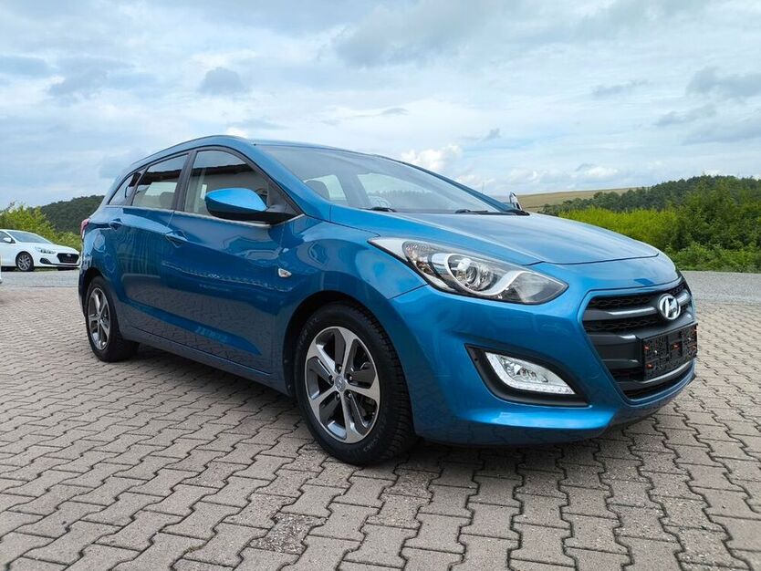 i30