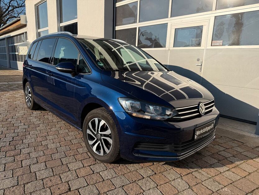 VW Touran 83.000 km 25.900 € Balzhausen 86483