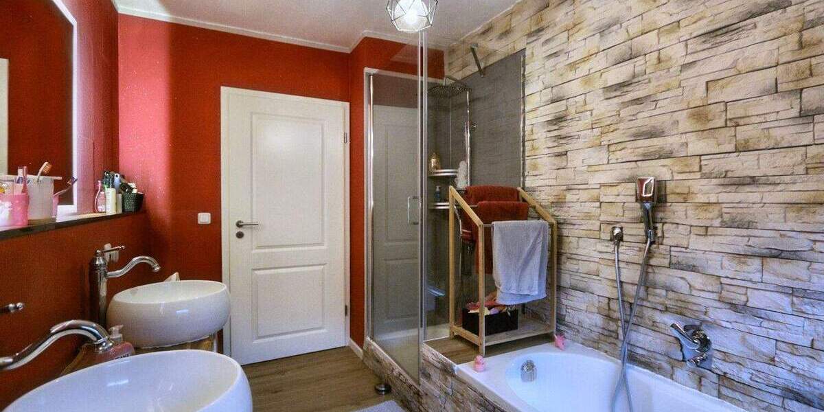 Einfamilienhaus Bechhofen Königshofen - 7 Zimmer, 240 m&sup2;, 599.000&euro; | Angebot:25733891