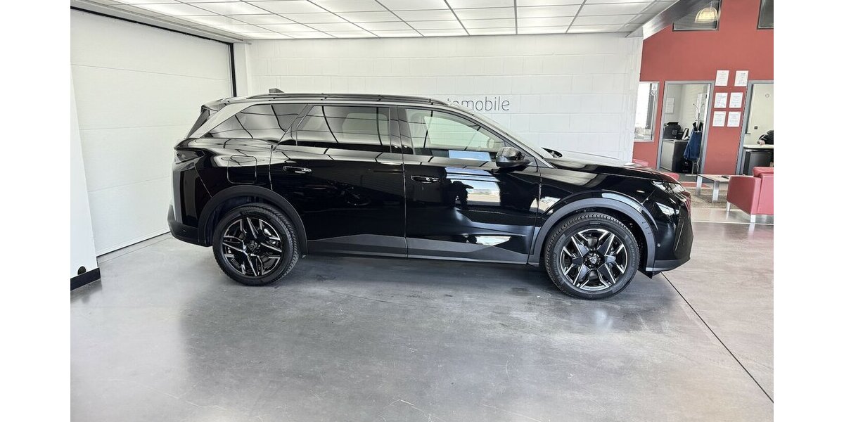 Peugeot 5008 145 Mild Hybrid Allure7 Sitzer LED 360°Cam 35.800 km 99.999 &euro; Lich 35423