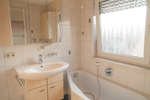 DG mit Sonnenbalkon & eigener PV – Haus komplett erneuert - Etagenwohnung Schorndorf | Angebot:27427264