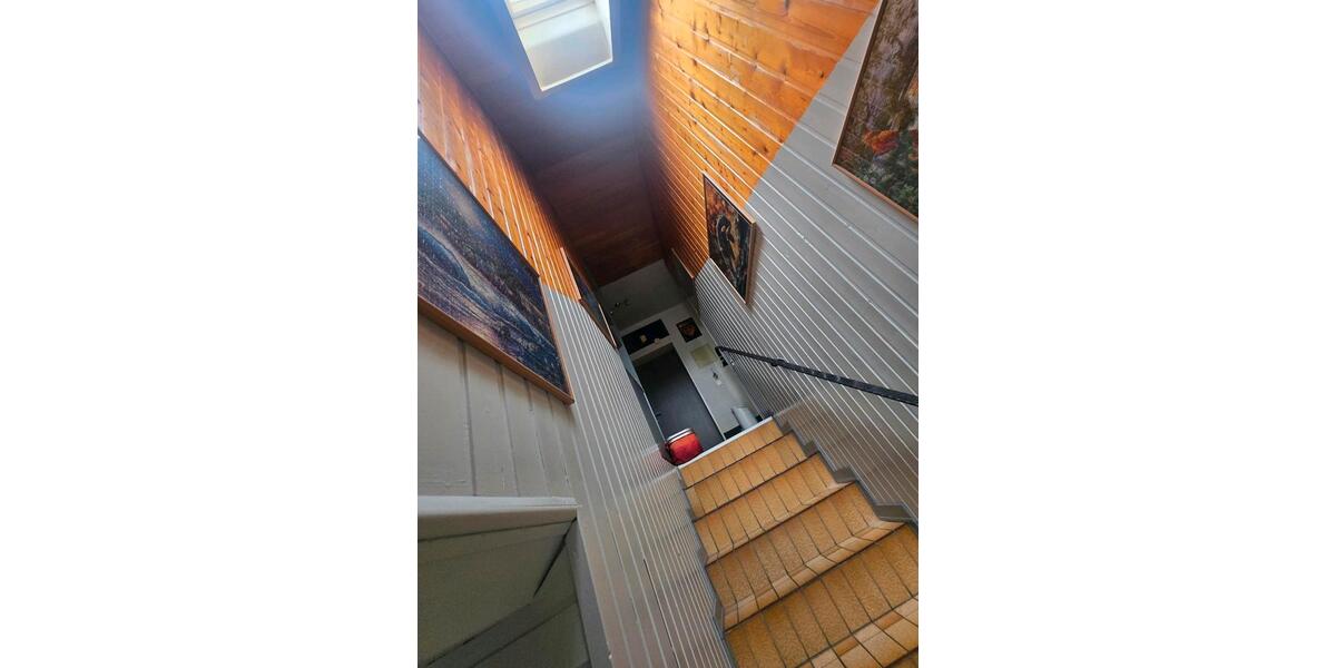 Dachgeschoßwohnung Wesendorf - 3.5 Zimmer, 101 m&sup2;, 225.000&euro; | Angebot:26786981