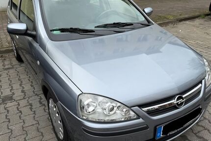 Opel Corsa 97.000 km 2.599 &euro; Frankfurt am Main 60396