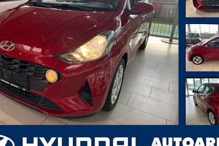 Hyundai i10 56.376 km 11.975 € München 81477