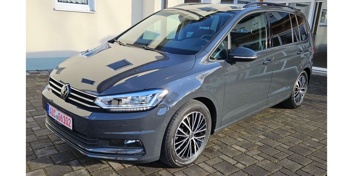 VW Touran 31.600 km 29.900 &euro; Mühlhausen 86444