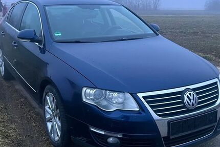 VW Passat 308.000 km 3.200 &euro; Ehrenkirchen-Kirchhofen 79238
