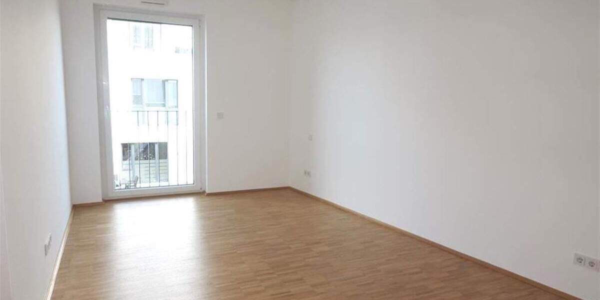 Etagenwohnung Mönchengladbach Stadtmitte - 4 Zimmer, 129 m&sup2;, 1.613&euro; | Angebot:24623557