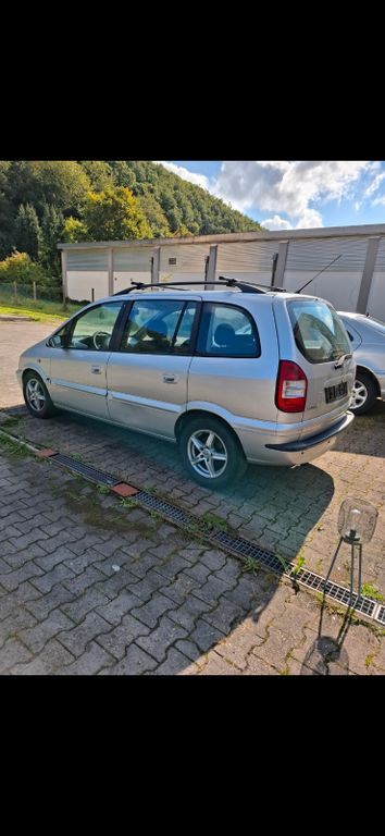 Opel Zafira 222.000 km 1.500 € Idar-oberstein 55743