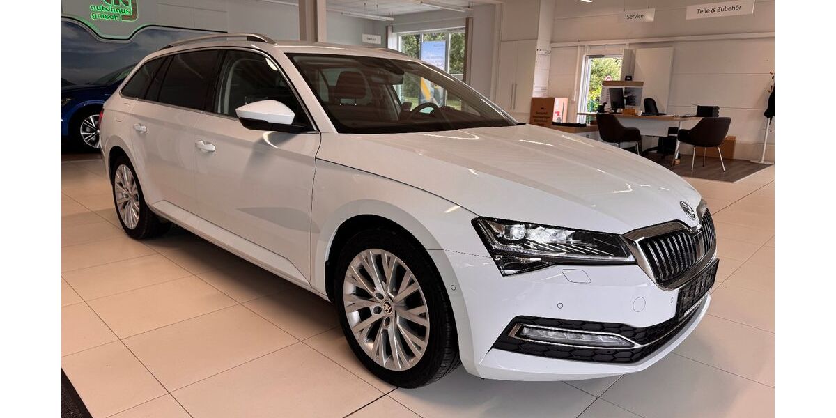 Skoda Superb 24.268 km 41.995 &euro; Ziethen 17390