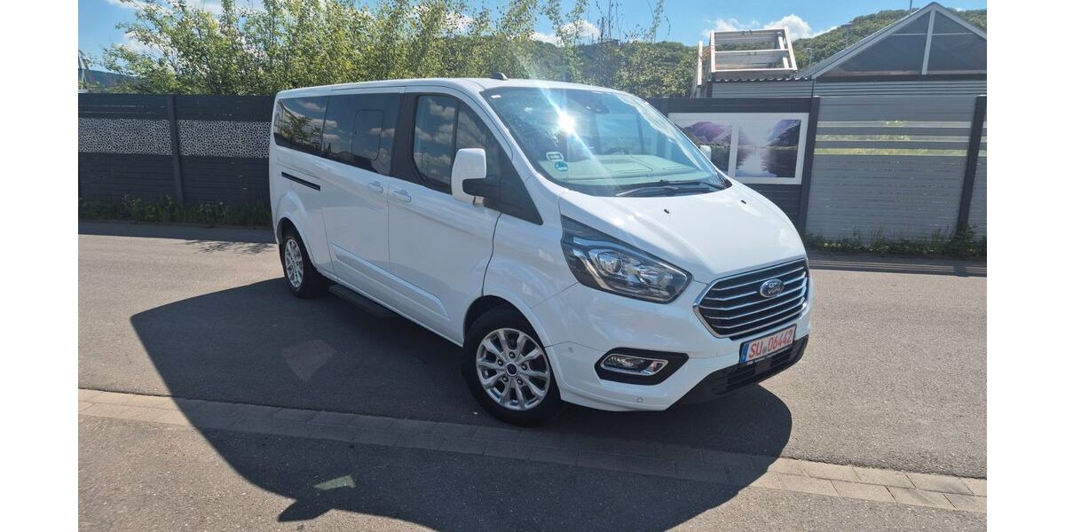Ford Tourneo Custom 68.230 km 30.999 &euro; Bornheim 53332