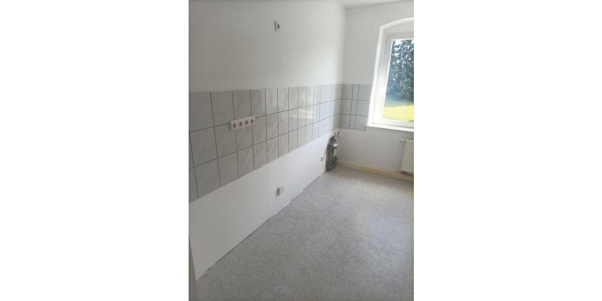 Etagenwohnung Ebersbach-Neugersdorf Neugersdorf - 2 Zimmer, 50 m&sup2;, 250&euro; | Angebot:26350238