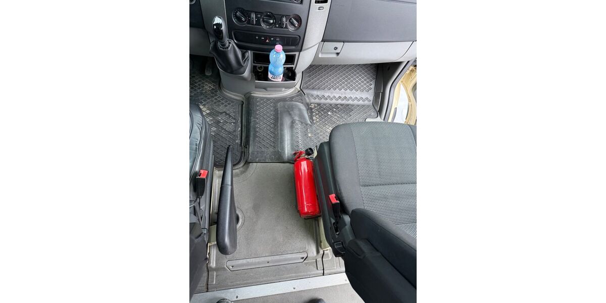 Mercedes-Benz Sprinter 471.200 km 7.500 &euro; Löwenberger Land 16775