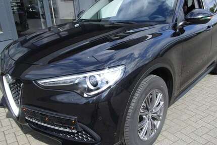 Alfa Romeo Stelvio 68.000 km 24.900 &euro; Breitscheid-Gusternhain 35767