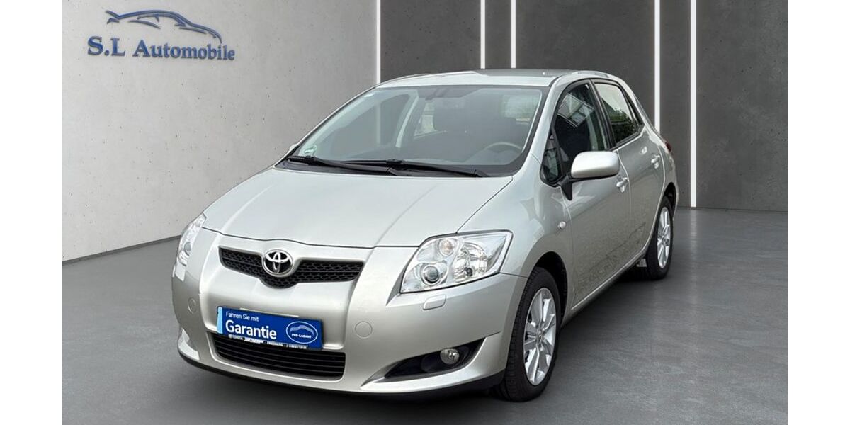 Toyota Auris 118.592 km 6.990 &euro; Lollar 35457