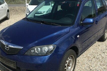Mazda 2 1.4 Active,Alu,el.Fh., Tüv 11/27! 190.000 km 1.750 &euro; Himmelkron 95502