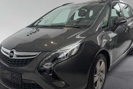 Opel Zafira 110.512 km 9.990 &euro; München 81249