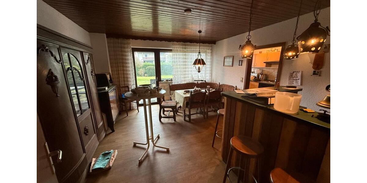Einfamilienhaus Wadgassen - 11 Zimmer, 270 m&sup2;, 349.000&euro; | Angebot:25323564