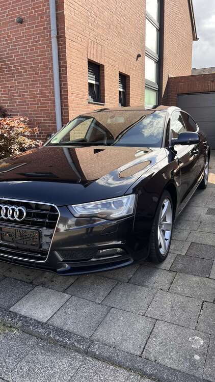 Audi A5 441.848 km 7.900 € Elsdorf 50189