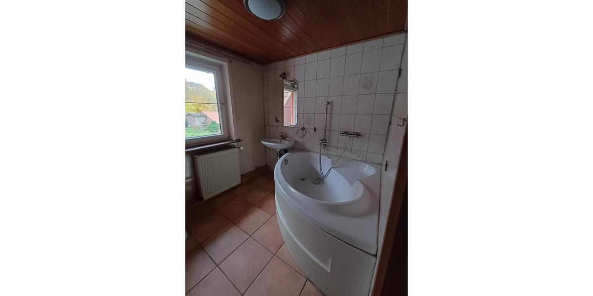 Mehrfamilienhaus, Wohnhaus Dassel - 330.000&euro; | Angebot:26301327