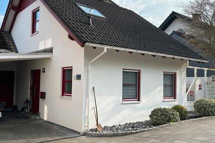 Haus Fritzlar - 4.5 Zimmer, 126 m&sup2;, 382.000&euro; | Angebot:26868414