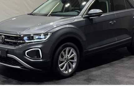 VW T-Roc 9.824 km 30.910 &euro; Doberlug-Kirchhain 03253