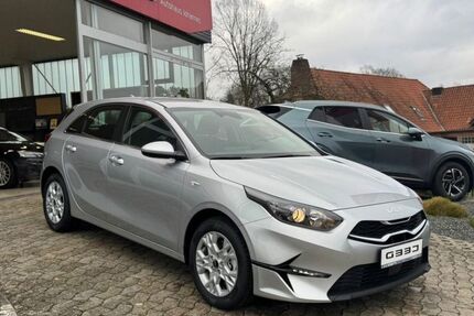 Kia ceed / Ceed 2.500 km 27.920 &euro; Bad Fallingbostel/Dorfm. 29683