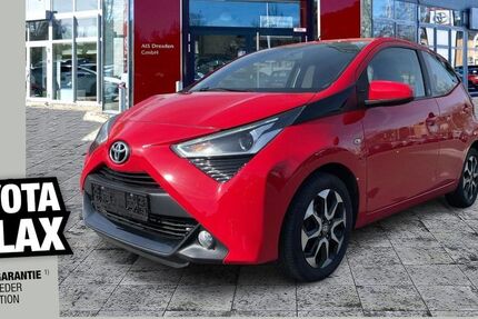 Toyota Aygo (X) 34.693 km 9.990 &euro; Dresden 01139