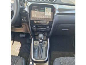 Suzuki Vitara 1.4 Boosterjet Hybrid Comfort+ 5.000 km 28.990 &euro; Obrigheim-Asbach 74847