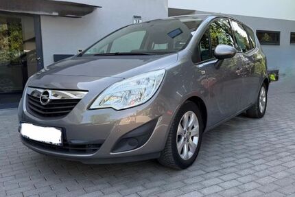 Opel Meriva 59.705 km 7.490 &euro; Berlin 12207