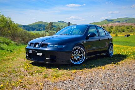 Seat Leon 133.000 km 5.000 &euro; Medebach 59964