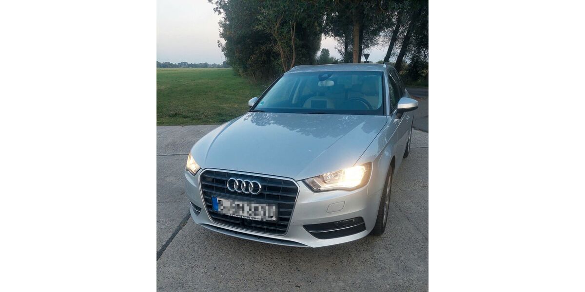 Audi A3 81.000 km 10.500 &euro; Fehrbellin 16833