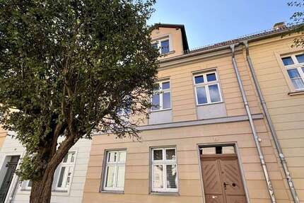 Haus Neuruppin - 4 Zimmer, 166 m&sup2;, 2.650&euro; | Angebot:27444388