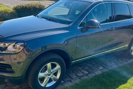 VW Touareg 210.000 km 13.900 &euro; Düsseltal 40237