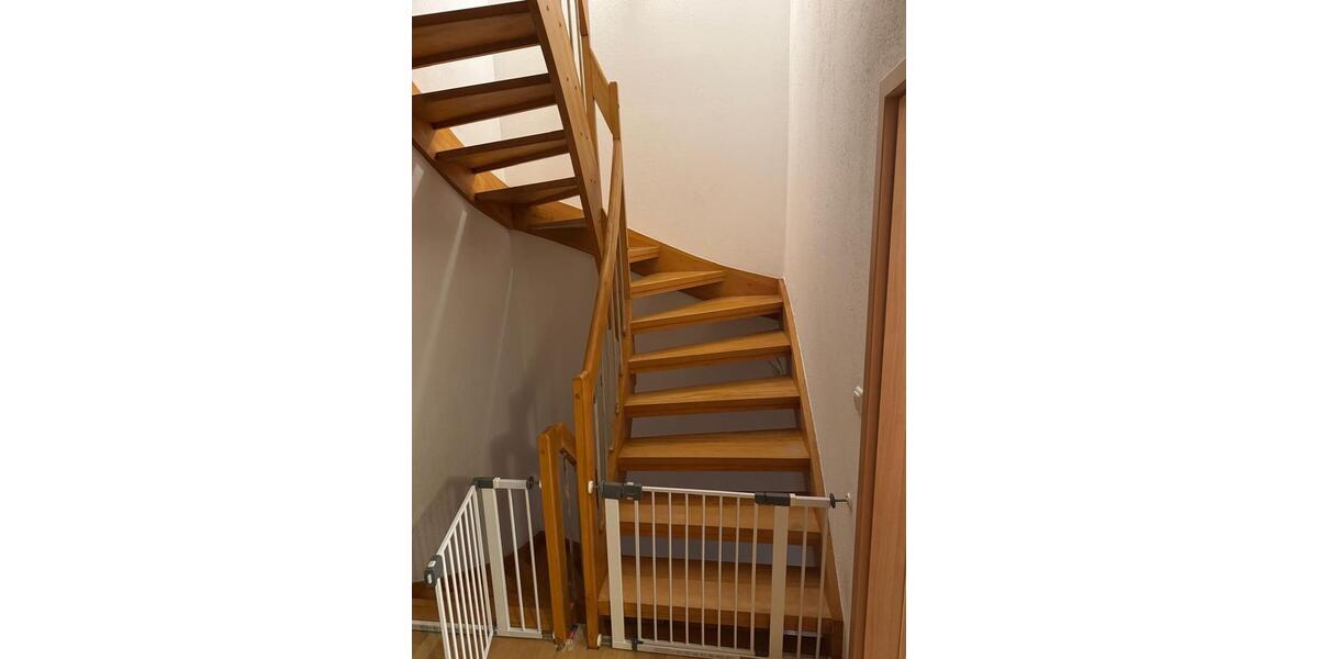 Doppelhaushälfte Moorenweis - 5 Zimmer, 129 m&sup2;, 2.500&euro; | Angebot:25419690