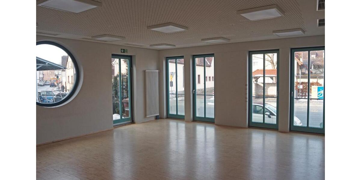 Gewerbeobjekt Güntersleben - 1.100&euro; | Angebot:26132326