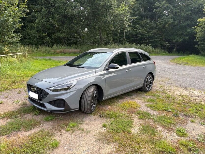 i30