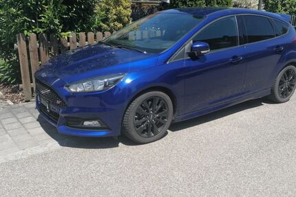 Ford Focus 100.000 km 13.500 € Neuburg 86633