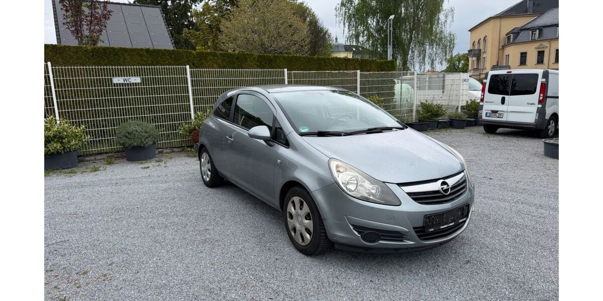 Opel Corsa 136.000 km 1.800 &euro; Dresden 01259