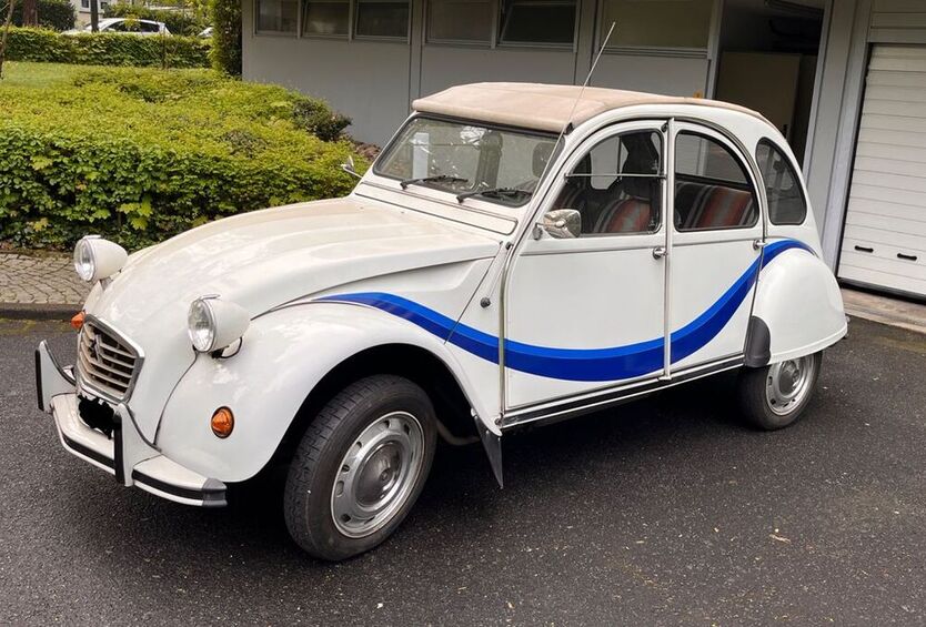 2 CV