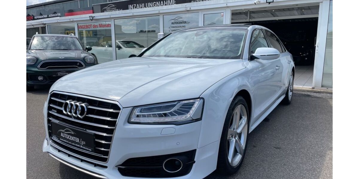Audi A8 61.500 km 26.900 &euro; Bremen 28201