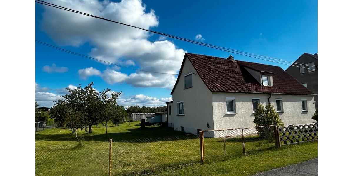Einfamilienhaus Plessa - 4 Zimmer, 129 m&sup2;, 150.000&euro; | Angebot:26548346