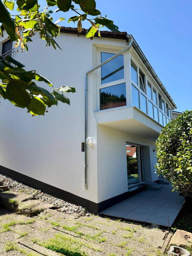 Stilvolles Anwesen in den Weinbergen von Baden-Baden Neuweier